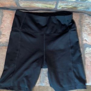 Athletic biker shorts
